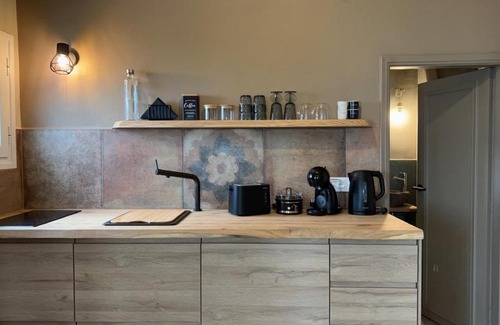 Nisaki Apartment | La Strade Apartments, Adults Only with Private Pool