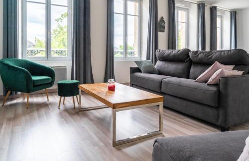 Charleville-Mezieres Apartment | La suite Delahaye