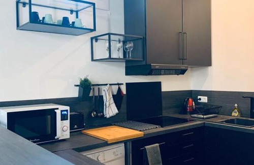 Gares Apartment | ** La Suite Occitane ** 43m2 rénové, Gare St Roch