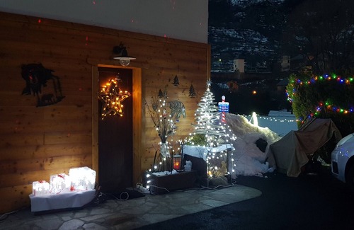 LʼArgentiere-la-Bessee Bed & Breakfast | LA Taniere Au Pays des Ecrins