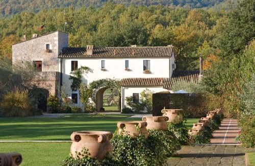 Avigliano Umbrio Resort | La Tenuta Dei Ciclamini