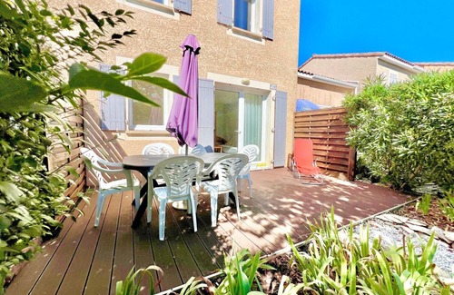 Calvisson Apartment | La Terrasse du Mas, 5 guests Pool in Gard