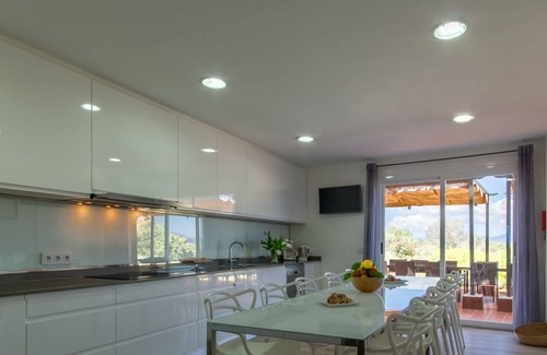 Llevant Villa | La Tierra with Mountain Views & Pool