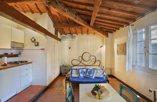 San Giovanni Apartment | La Torre di Dante