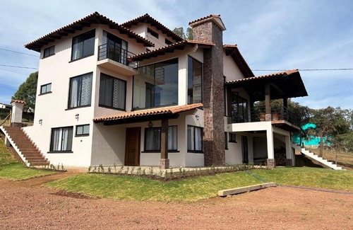 Mazamitla House | La Trinidad