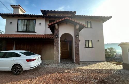 Mazamitla House | La Trinidad