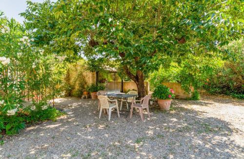 Mornas Apartment | La Velle