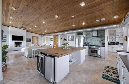 Rockport Villa | La Ventana de Esperanza - Lux Bayfront Villa