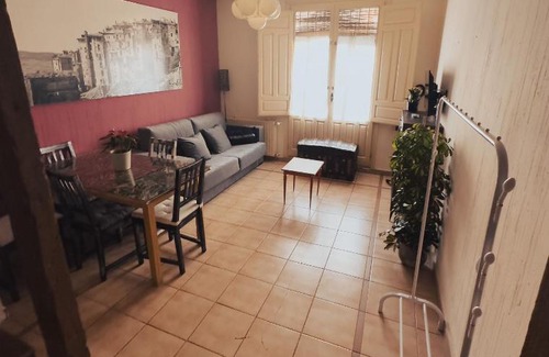 Old Town Apartment | La ventana de Mangana