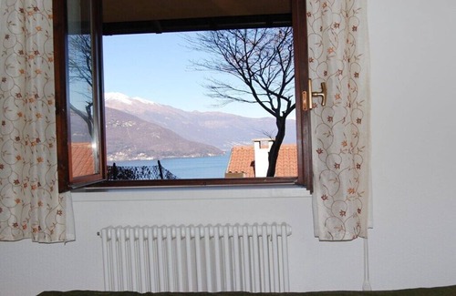 Germignaga House | la Veranda Comfortable holiday residence