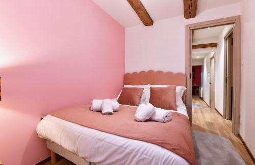 Colmar Centre Ville Apartment | La vie en rose - 6P-3BR