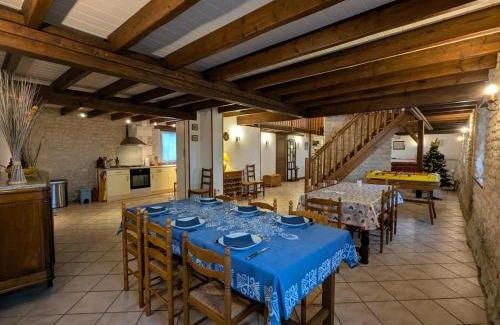 Angeduc House | La Vieille Etable : Charme, Piscine, Grand Jardin - FR-1-653-273