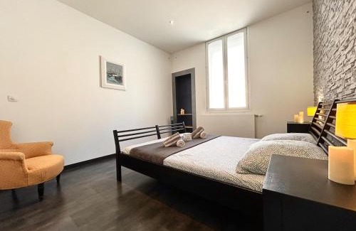 Cadereau Apartment | La Villa D'azur-clim-jardin