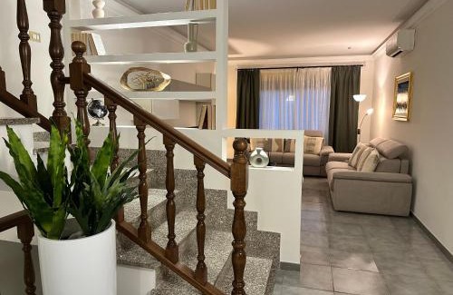 Zona XXXIII Acilia Sud Villa | La Villa del Cedro