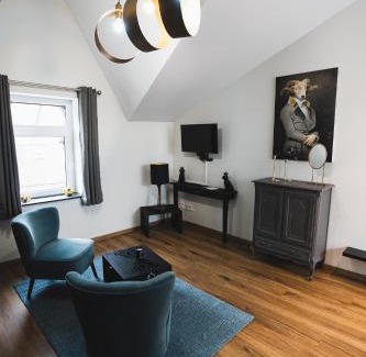 Jambes Villa | La Villa Delsa