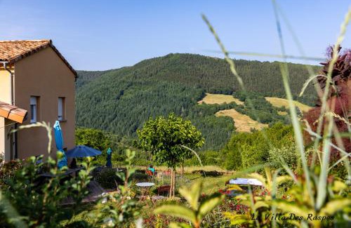 Viala-du-Tarn Bed & Breakfast | La Villa Des Raspes - Séjour Spa - Adult Only