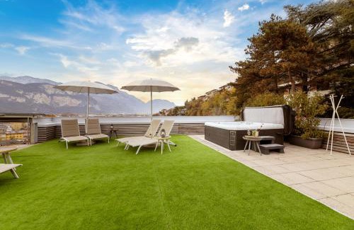 Trento House | La Villa - Luxury Guest House