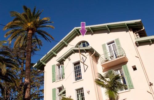 Vence Hotel | La Villa Roseraie , Hôtel Familial OUVERT TOUTE L'ANNEE