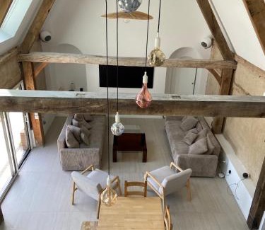 La Lande-Saint-Leger Villa | La villa Saint Léger - 12 personnes Jardin et piscine chauffee