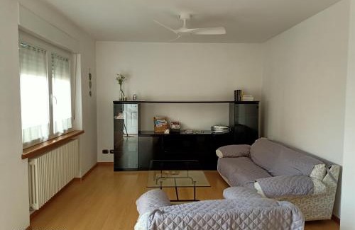 Rive D'Arcano House | ~ La Villetta Gialla ~ Casa al centro del F.V.G