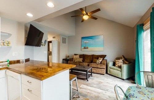 Midtown Ocean City Apartment | La Vista Bay Complex