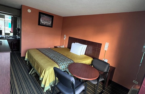 Norfolk - Virginia Beach Hotel | LABH INC