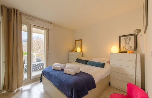 Annecy-le-Vieux Apartment | Lac Annecy 4* - Le Montfleury 2, grandes terrasses