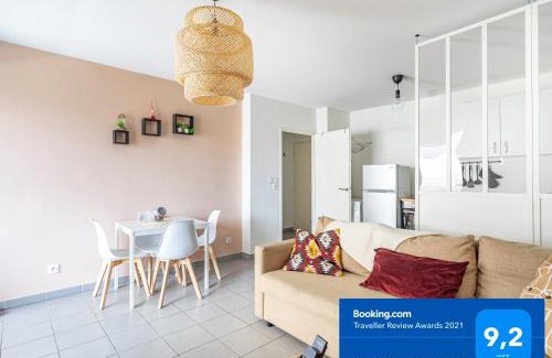 Saint-Mauront Apartment | Lac Rose, Appartement 4 personnes avec Parking et Accès Métro