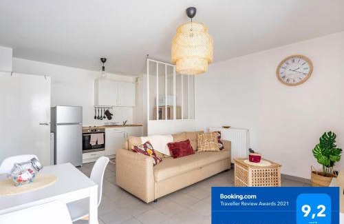 Saint-Mauront Apartment | Lac Rose, Appartement 4 personnes avec Parking et Accès Métro