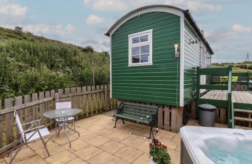 Skinningrove House | Lady Bird Retreat