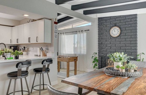 Charleston Preservation Apartment | Lady Luck Oasis Large Pool Central Dogs Welcome