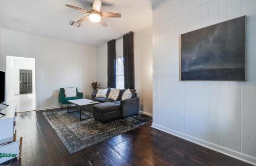 Freetown - Port Rico House | Lafayette Getaway-A cozy private bedroom close to downtown with shared spaces