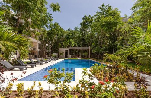 Puerto Juarez Apartment | Lafrida Condo Coto 8 Style 10 Min To Caribbean!