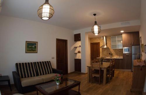 Alora Apartment | Lagar del Chorro junto Caminito del Rey Piscina y Baloncesto
