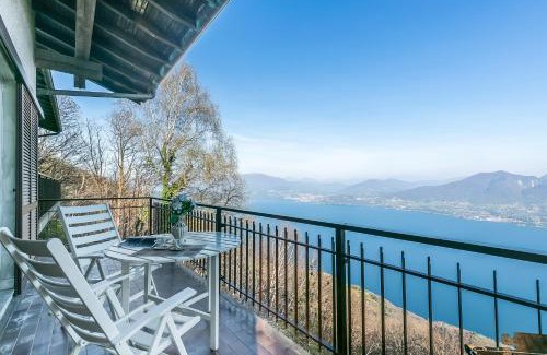 Pollino Apartment | Lago Azzurro Infinity View - Happy Rentals