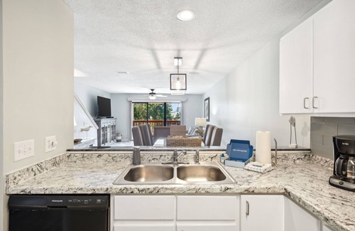 Upper Grand Lagoon Condo | Lagoon Afternoons! 3 BR/2 1/2 BA