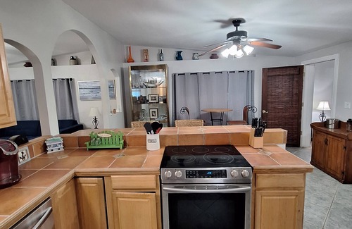 Vero Beach House | Lagoon shaped pool home with private back yard!
