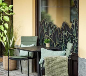 Mosonmagyarovar Apartment | Laguna - Romantic Apartment with Bathtub & Infrared Sauna near Flexum Thermal Spa