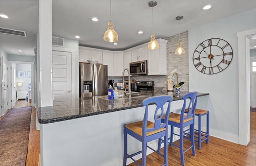 Wrightsville Beach House | Laing - Large Oceanfront beach house with 2 kitchens and living rooms