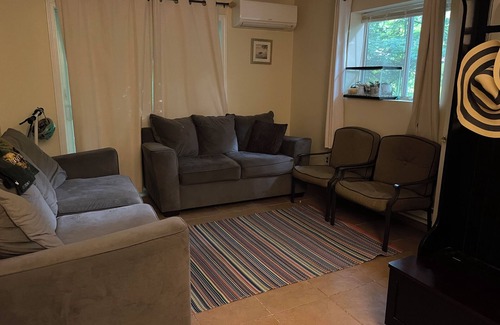 Meredith House | Lake access, 4-bedroom house in Patrician Shores , Meredith with WiFi, AC,