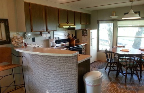 Lampe House | Lake Front Vacation Home Located on Table Rock Lake