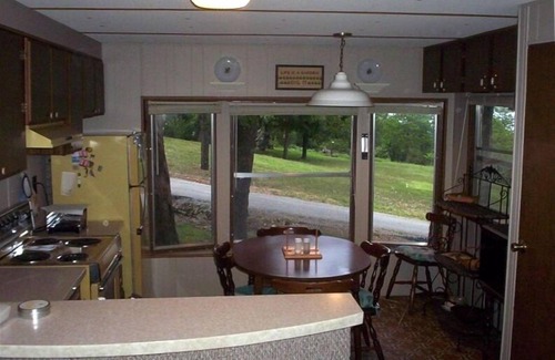 Lampe House | Lake Front Vacation Home Located on Table Rock Lake