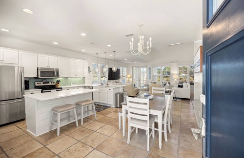 Laurel Grove House | LAKE/GOLF COURSE, screened porch~ Golf Cart~ FREE Activities~ Pool, HotTub