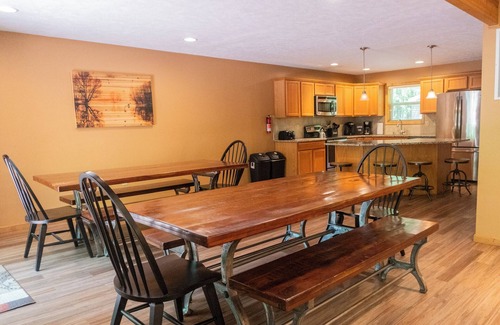 Lake Harmony Estates House | Lake Harmony Area - Beach AccessnAmazing Game Room & Tons of Room for Everyone