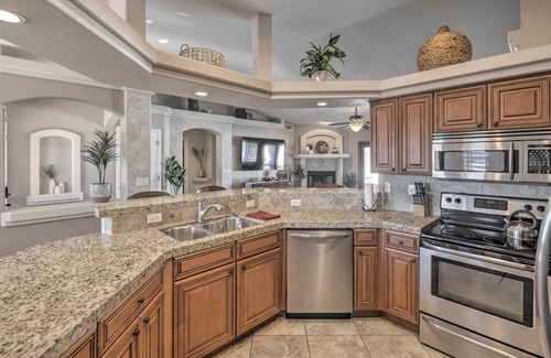 Lake Havasu City House | Lake Havasu City House w/Fire Pit, Pool & Spa!