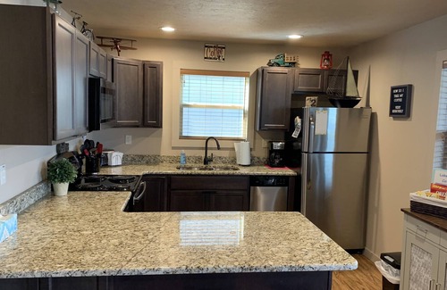 Lampe Cottage | Lake Heaven Cottage