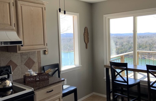 Eagle Rock House | Lake home with Panoramic views of the Lake