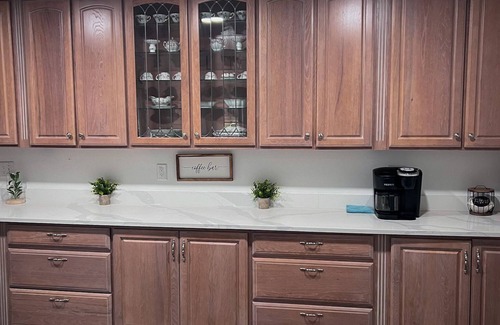Seneca House | Lake House with Dock, Pool, and Pet Friendly. 8 Minutes from Clemson.