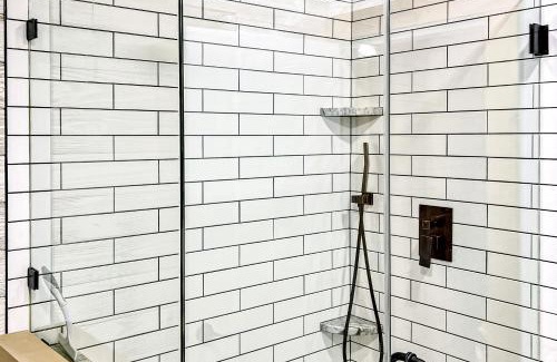 Wakefield House | Lake Ivanhoe Rendevous