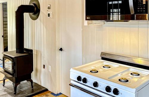 Wakefield House | Lake Ivanhoe Rendevous